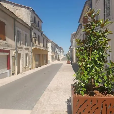 The Walnut Tree. شقة *