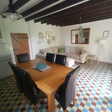 The Walnut Tree. Saint-Aulaye-Puymangou